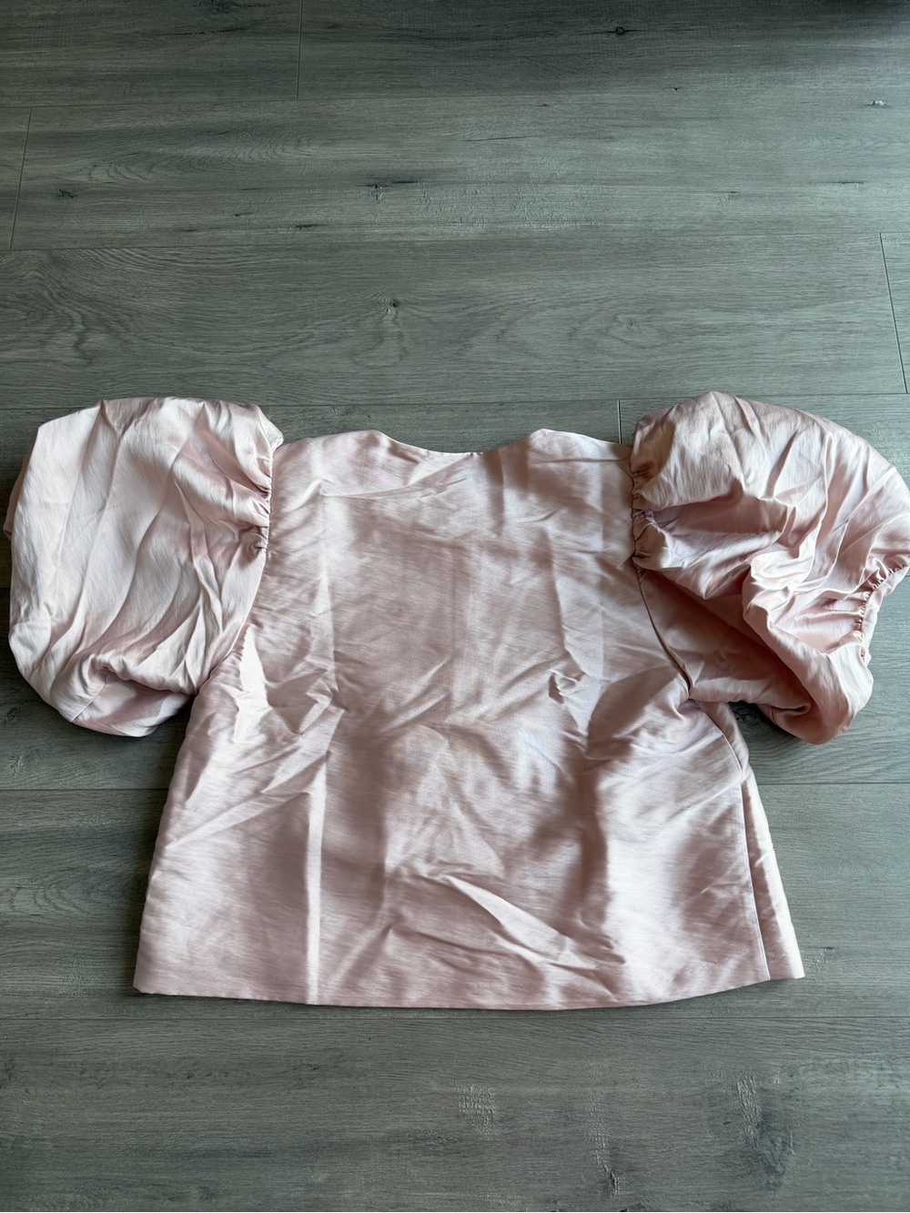 NWT H&M BALLOON-SLEEVED BLOUSE - light pink - size medium - Picture 4 of 5